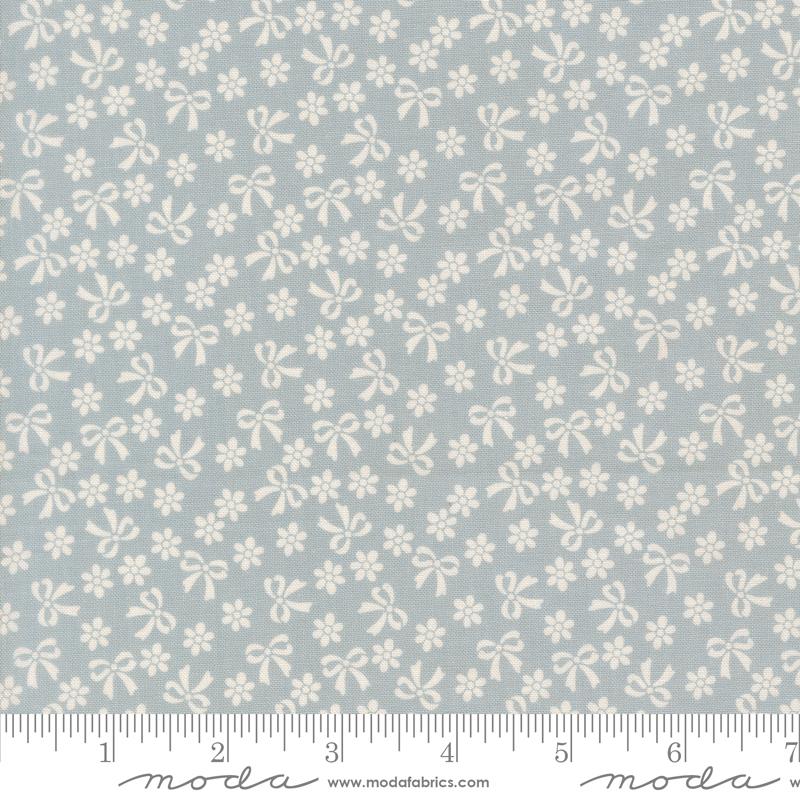 Handmade Sweetness Powder Blue bows and daisies small floral fabric by My Sew Quilty Life for Moda, 31793 23