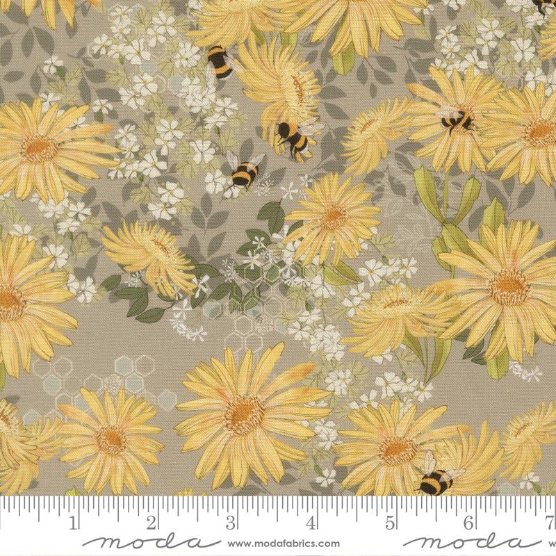 Pollinators Pebble daisies fabric by Robin Pickens for Moda, 48811 18