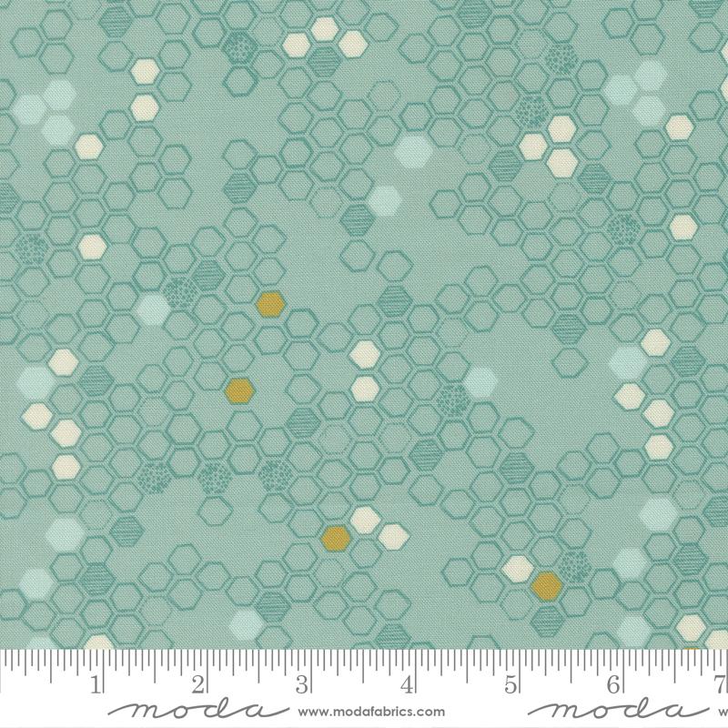 Pollinators Stream honeycomb fabric by Robin Pickens for Moda, 48815 16