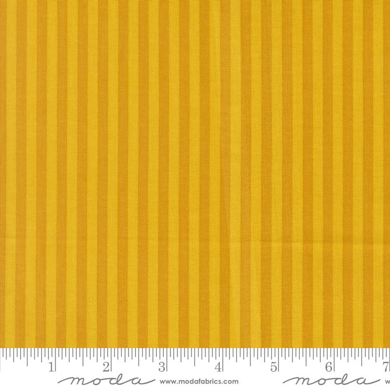 Popcorn Golden stripes fabric by Elizabeth Hartman for Moda, 51283 30