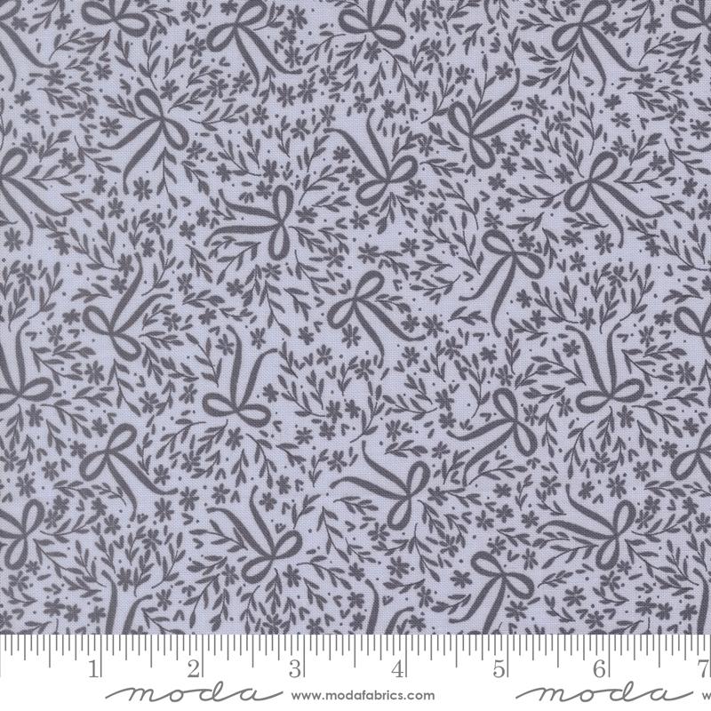 Wildbriar Sky maiden's bow fabric by Sweetfire Road for Moda, 43224 16
